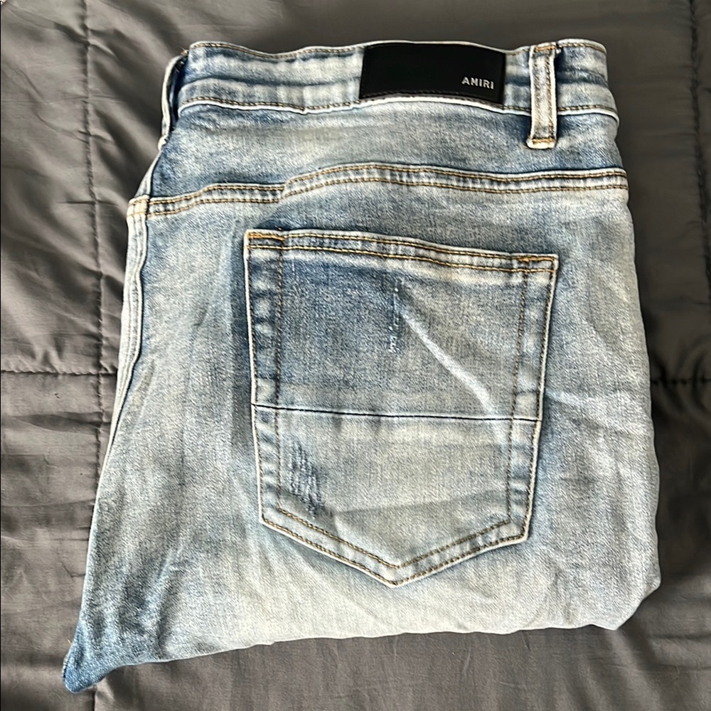 Amiri Thrasher Fit Skinny Jeans Light Wash Size 36